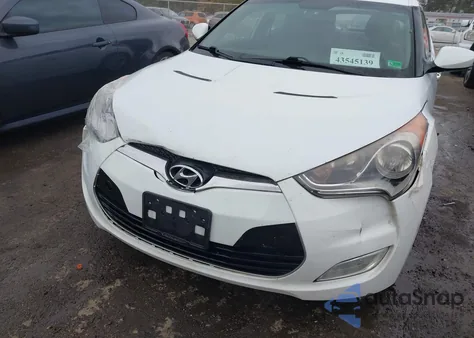 2013 Hyundai Veloster Base W/Gray из США, поврежденный, VIN KMHTC6AD9DU145590